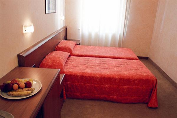Hotel Italia Carmagnola Rum bild